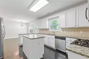 4353 Pond Edge Rd, Snellville, GA 30039 - Photo 18