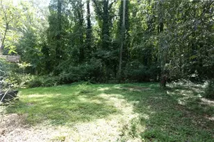 632 Plantation Blvd, Lawrenceville, GA 30046 - Photo 16