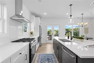 367 King's Landing, Hapeville, GA 30354 - Photo 6