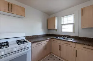 1801 Oakmont Dr NW, Atlanta, GA 30314 - Photo 2