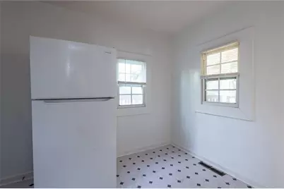 1801 Oakmont Drive NW, Atlanta, GA 30314 - Photo 4