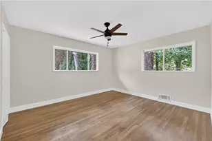 2296 Lyle Rd, Atlanta, GA 30337 - Photo 26