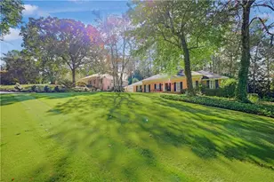 5735 Riverwood Dr, Atlanta, GA 30328 - Photo 42