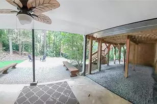 5735 Riverwood Dr, Atlanta, GA 30328 - Photo 36