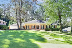 5735 Riverwood Dr, Atlanta, GA 30328 - Photo 2