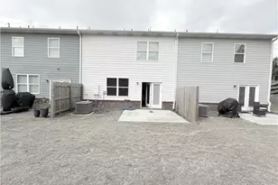 2715 Poppy Ct, Buford, GA 30519 - Photo 12