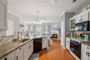 660 Kenridge Dr, Suwanee, GA 30024 - Photo 8