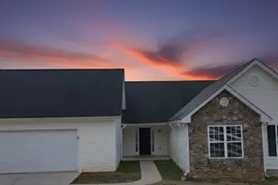 89 Savannah Ln, Jefferson, GA 30549 - Photo 2