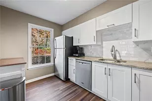 3 Plantation Dr NE Unit #A Dr NE, Atlanta, GA 30324 - Photo 8