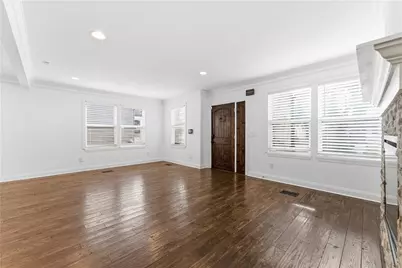 1779 N Olympian Way N, Atlanta, GA 30310 - Photo 8