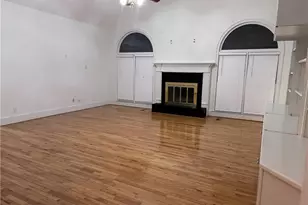 115 Parkview Trace Pass SW, Lilburn, GA 30047 - Photo 8