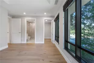 2520 Peachtree Rd NW, Atlanta, GA 30305 - Photo 32