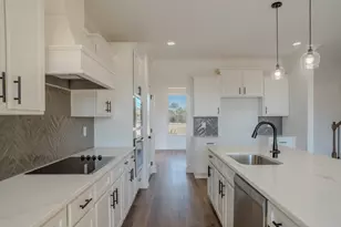 115 Cherokee Ct, Good Hope, GA 30641 - Photo 12