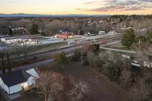 130 E Railroad Ave, Alto, GA 30510 - Photo 38