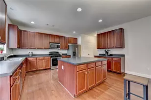 6098 Park Leaf Walk, Buford, GA 30518 - Photo 12