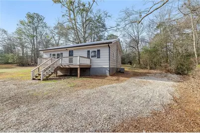 75 Lake Street, Jefferson, GA 30549 - Photo 2