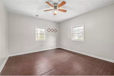 75 Lake Street, Jefferson, GA 30549 - Photo 12