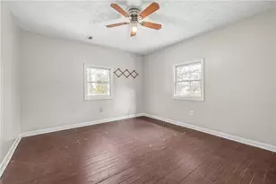 75 Lake St, Jefferson, GA 30549 - Photo 12