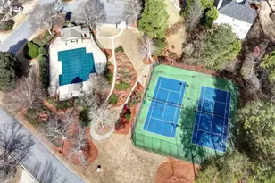 6325 Barwick Ln, Johns Creek, GA 30097 - Photo 10