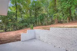 644 Navarre Dr, Stone Mountain, GA 30087 - Photo 22