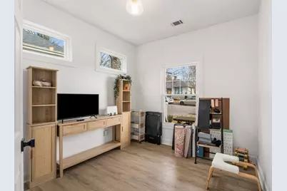 212 Haralson Avenue NE, Atlanta, GA 30307 - Photo 18