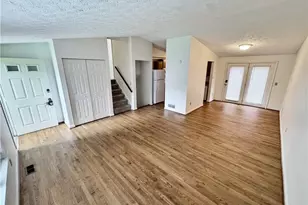 100 Roswell Farms Ct, Roswell, GA 30075 - Photo 4