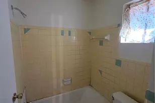 3272 Kingston Rd NW, Atlanta, GA 30318 - Photo 16