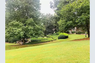 2805 NE Expressway Unit A24, Atlanta, GA 30345 - Photo 4