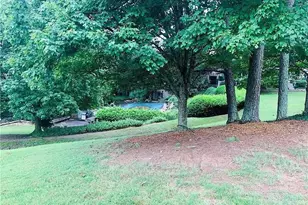 2805 NE Expressway Unit A24, Atlanta, GA 30345 - Photo 2