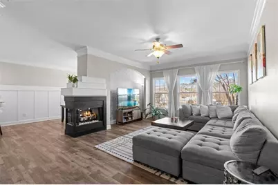 1203 Glen Ivy #12, Marietta, GA 30062 - Photo 4