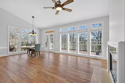 5395 Harbury Lane, Suwanee, GA 30024 - Photo 14