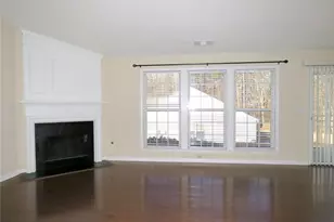 301 Park Forest Ct NW, Kennesaw, GA 30144 - Photo 10