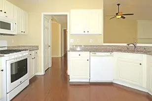 301 Park Forest Ct NW, Kennesaw, GA 30144 - Photo 14