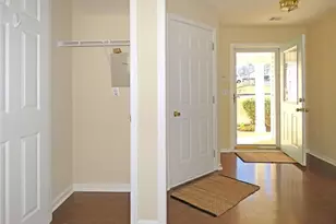 301 Park Forest Ct NW, Kennesaw, GA 30144 - Photo 8