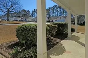 301 Park Forest Ct NW, Kennesaw, GA 30144 - Photo 6