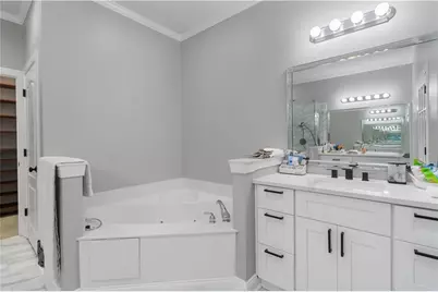 4280 Kingston Gate Cove, Atlanta, GA 30341 - Photo 32