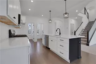 1413 Liberty Park Dr, Braselton, GA 30517 - Photo 4