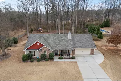 370 Petal Creek Lane, Jefferson, GA 30549 - Photo 2