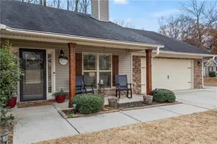 370 Petal Creek Ln, Jefferson, GA 30549 - Photo 2