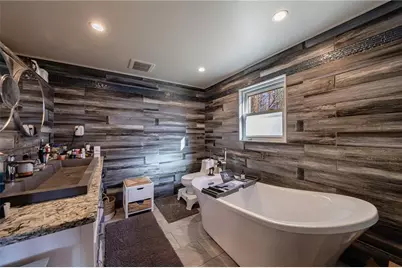 8225 Dogwood Trail, Cumming, GA 30041 - Photo 32