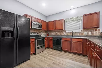 6297 Polar Fox Court, Riverdale, GA 30296 - Photo 10