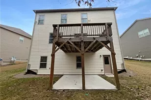 690 Collingsworth Ln, Lawrenceville, GA 30043 - Photo 12