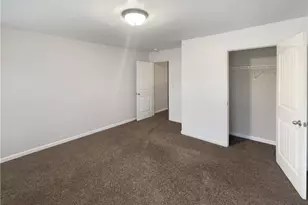 690 Collingsworth Ln, Lawrenceville, GA 30043 - Photo 4