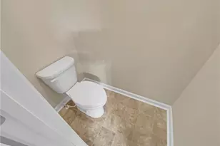 690 Collingsworth Ln, Lawrenceville, GA 30043 - Photo 6