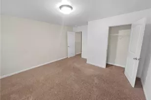 690 Collingsworth Ln, Lawrenceville, GA 30043 - Photo 32