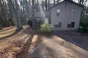 1014 Rampart Pl, Stone Mountain, GA 30088 - Photo 1