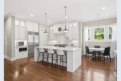 1004 Clairemont Avenue, Decatur, GA 30030 - Photo 4