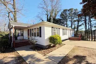 109 Glenn St, Dallas, GA 30132 - Photo 2