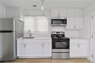 225 1st St SW, Atlanta, GA 30314 - Photo 10