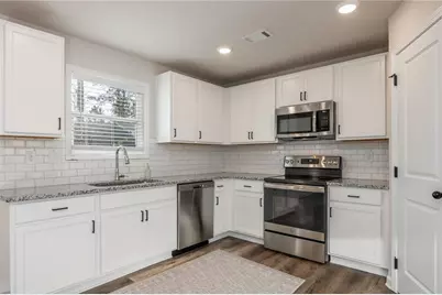 298 Fox Creek Drive, Braselton, GA 30517 - Photo 10